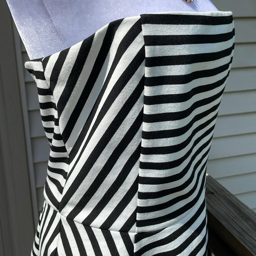Ponte Knit Strapless Mini by Express - Picture 3 of 14